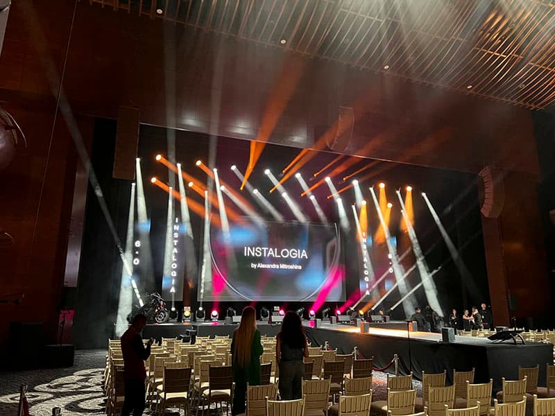 Instalogia @ Dubai Opera